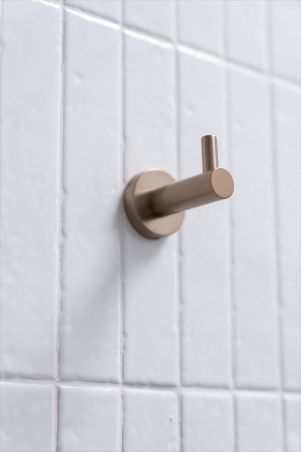 Meir Round Robe Hook - Champagne